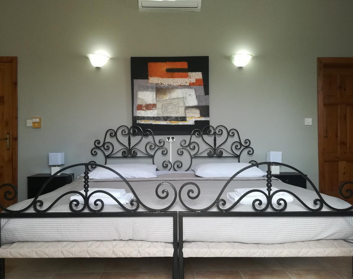 Villa Al Faro B&B Ghammar Habitación foto